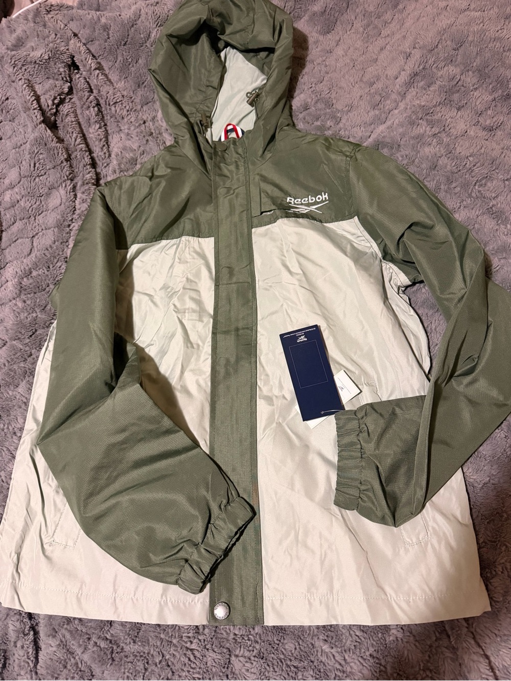 Reebook thyme windbreaker jacket sz S nwt